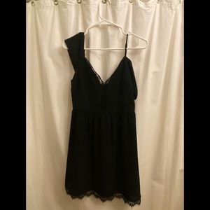 Wayne black dress